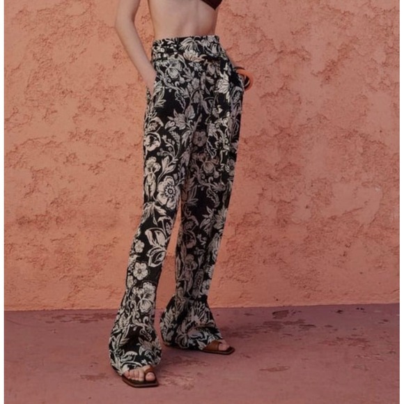 Zara Pants - Zara Floral High Waisted Wide Leg Flare Pants Black White Blue Boho Size Medium